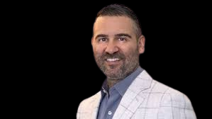 misha ezratti net worth