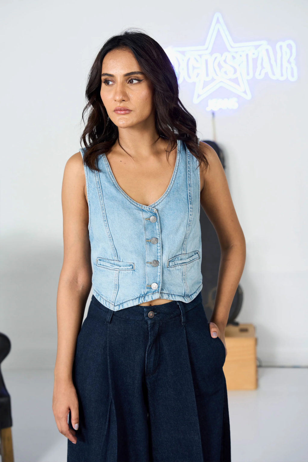 The New Denim Tops Formula for Everyday Women's Style